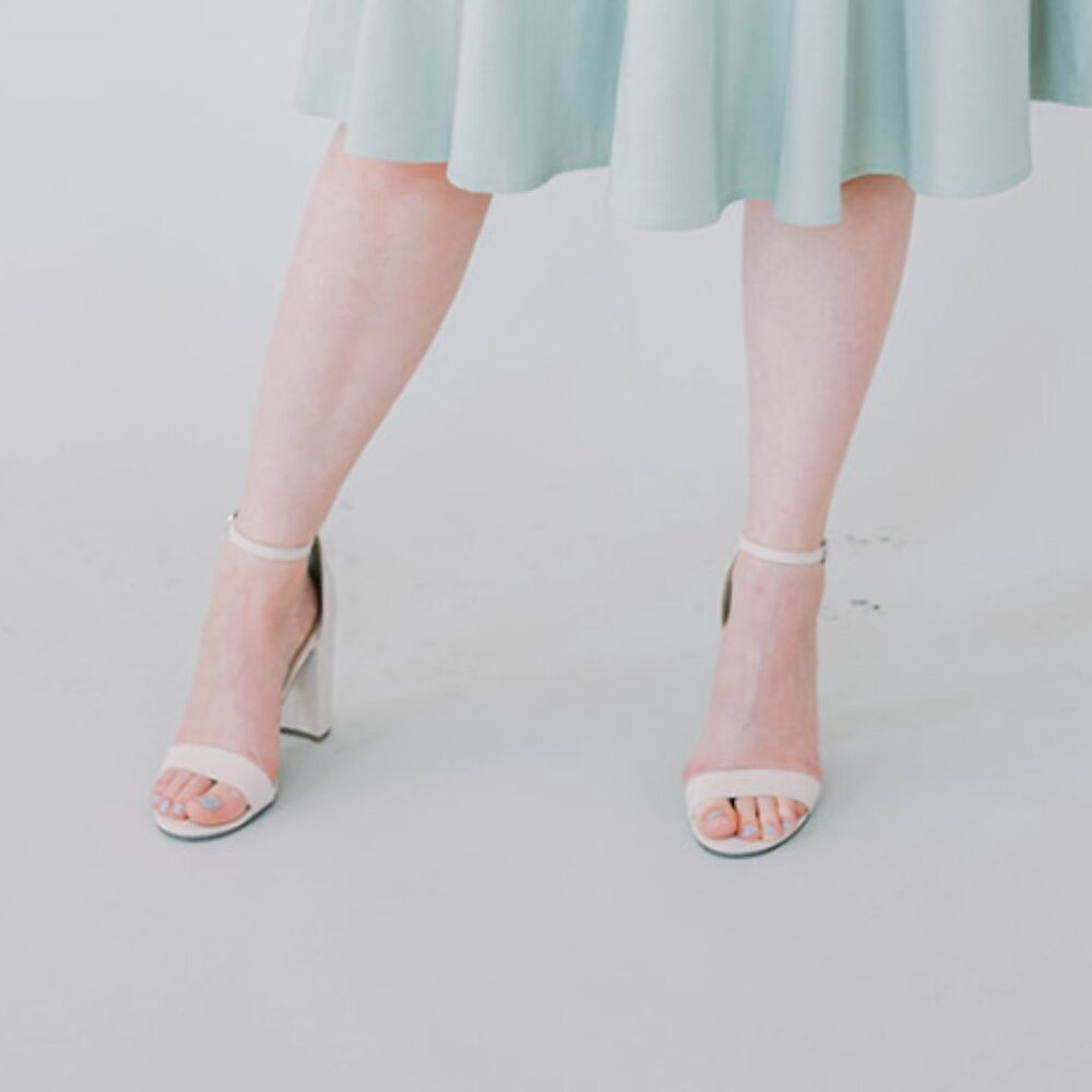 Indigo Rd. Women's Light Cream Heels - Picture 2 of 7